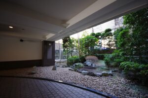 ガーデンアルバ幡ヶ谷　エントランス②